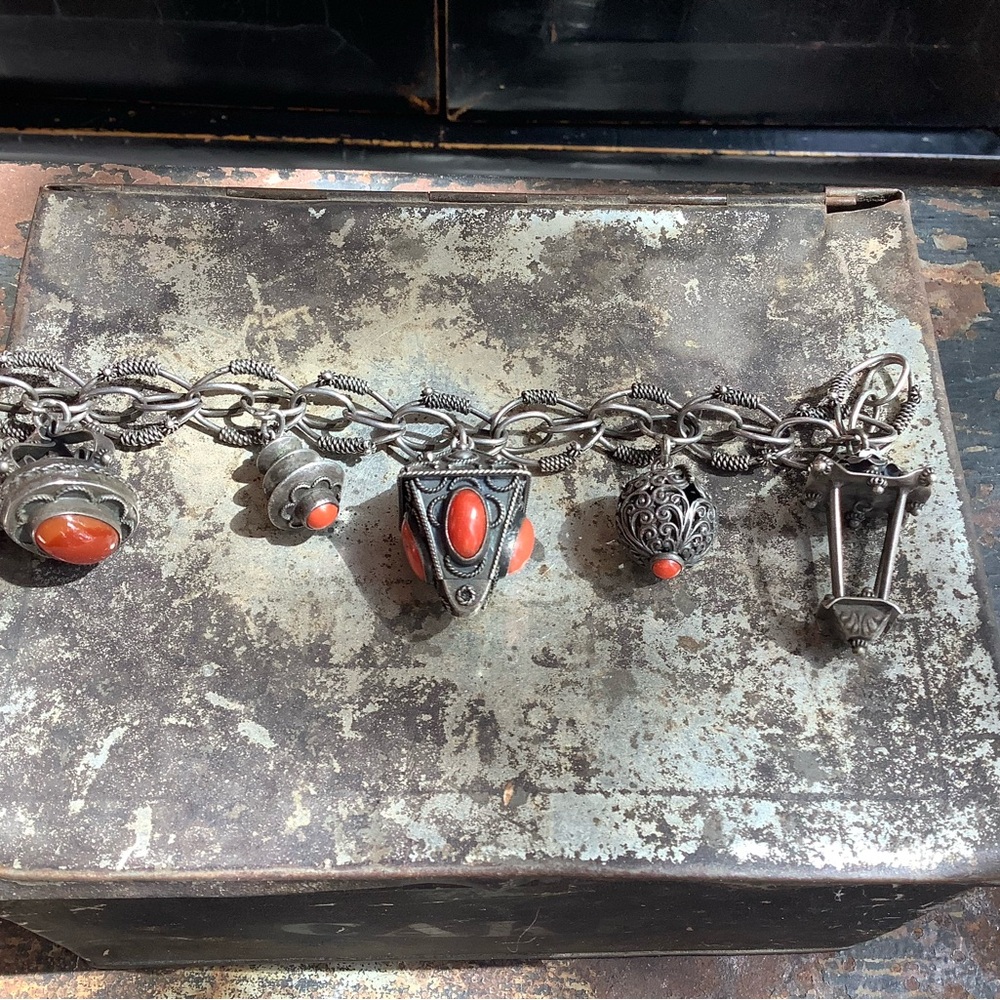 Vintage Italian Etruscan Revival 800 Silver Charm Bracelet